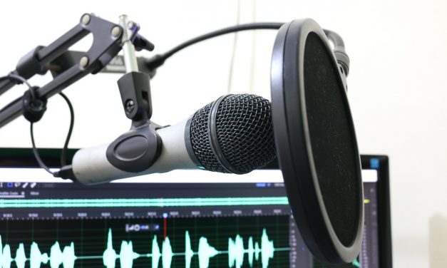 The 5 Best Personal Finance Podcasts (And Why)