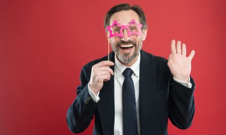 How to Get Legal Prospects to Crack a Smile Using Video [Videoify My Pitch Tips]