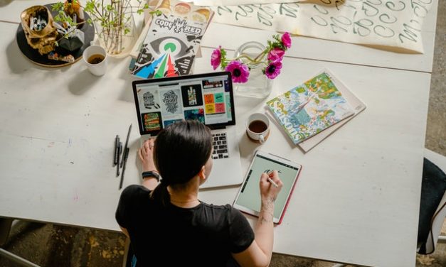 How can a Graphic Designer Boost your Marketing Campaign?