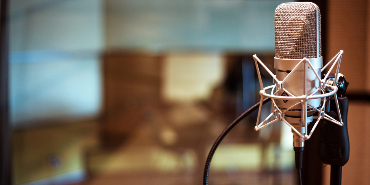 10 Tips For Recording High Quality Video Voice Overs