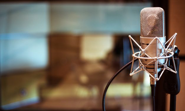 10 Tips For Recording High Quality Video Voice Overs