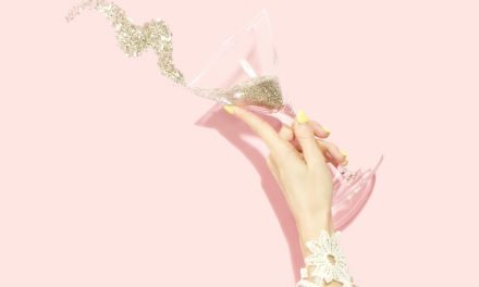 How to Start the New Year Off Right by Choosing Themes