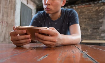 How Do Smartphone Games Market To You