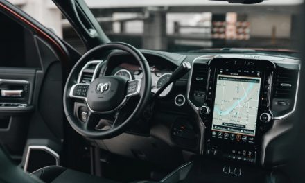 How Technology Works To Protect Drivers and Minimize Accident Risk