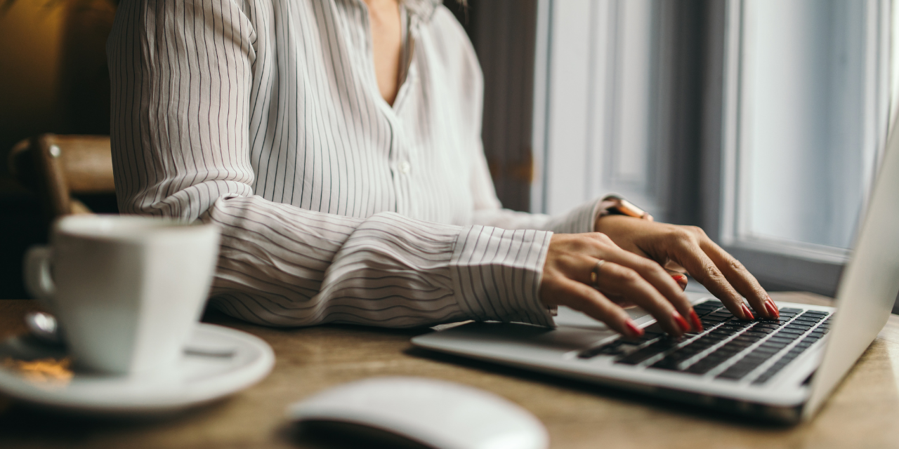 22 Virtual Assistant Websites to Find Help to Scale Your Business in 2022