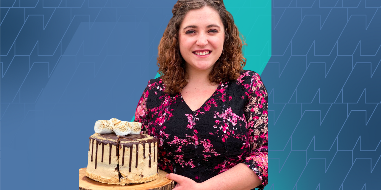 How Stephanie Rutherford Makes +$8k/Month Baking Delicious Desserts