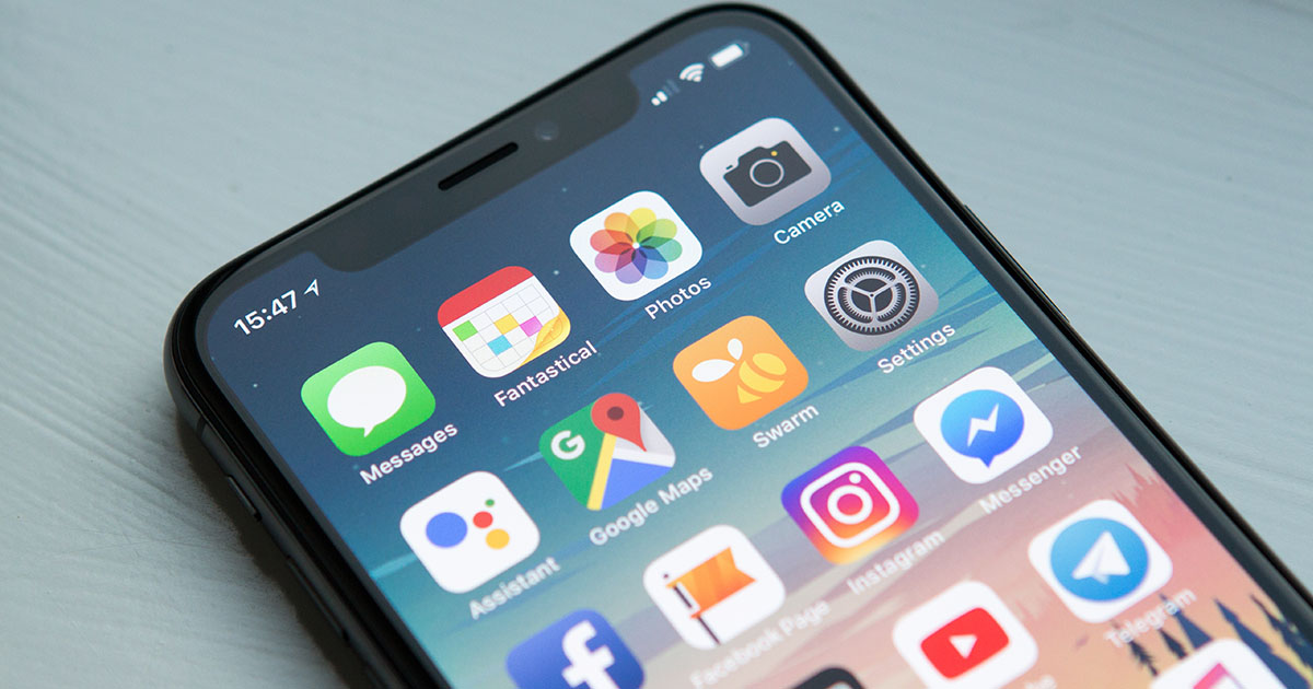 Introducing Effective Social Media Analytics for Facebook and Twitter