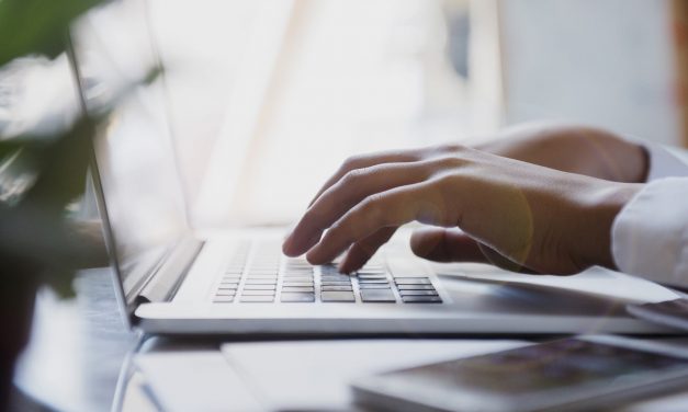 What to Do if Your Electronic mail is Hacked (+ Sample Messages To Send out)