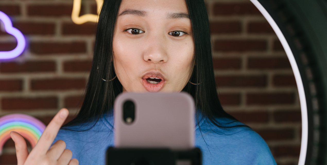 23 Companies Looking for Influencers To Help Promote Their Stuff in 2022