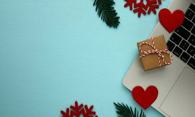 78 [NOT Overused!] Christmas Instagram Captions + Templates