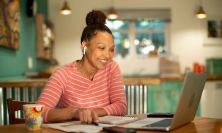 How to Create a Comprehensive How to Guide [+Examples]