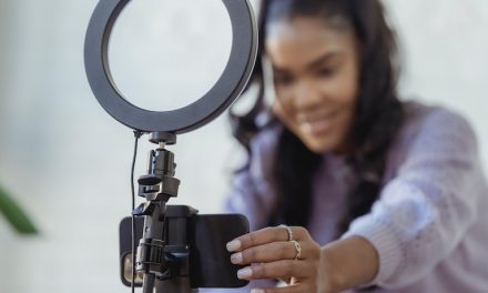 A Brief Guide On Employing Instagram Are living For Business