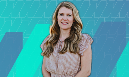 How Cassie Pipp Grows 2 Profitable Blogs Working 2 Hours a Day