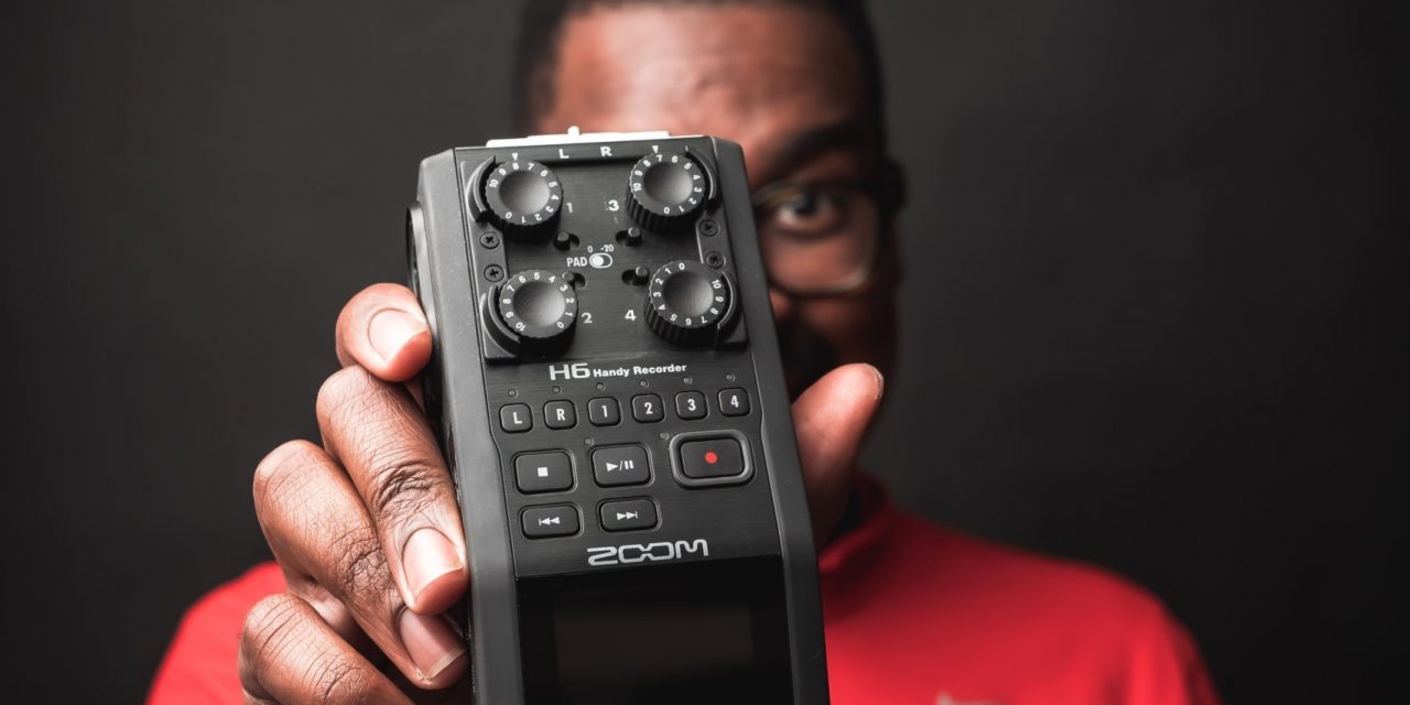 How to Record a Podcast While Touring – Smart Passive Income