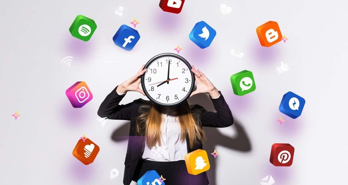 The Ultimate Best Times to Post on Social Media Guide for 2023
