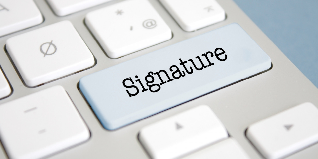 [Stuff You Probably Didn’t Know About] Video email signatures work!