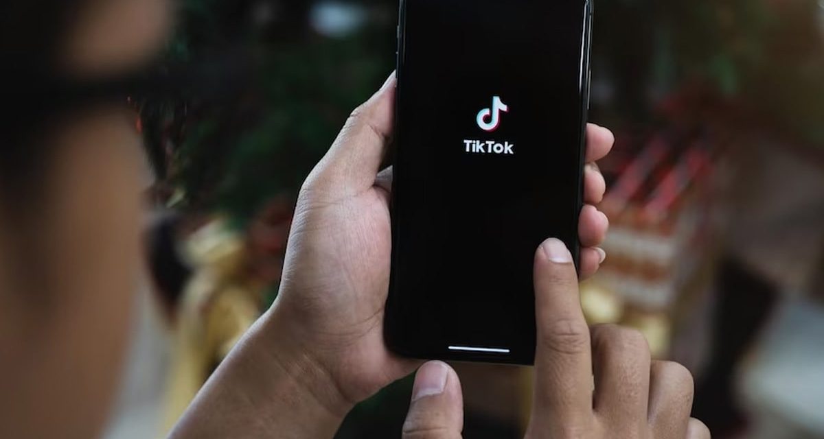 10 TikTok Content Ideas for Businesses