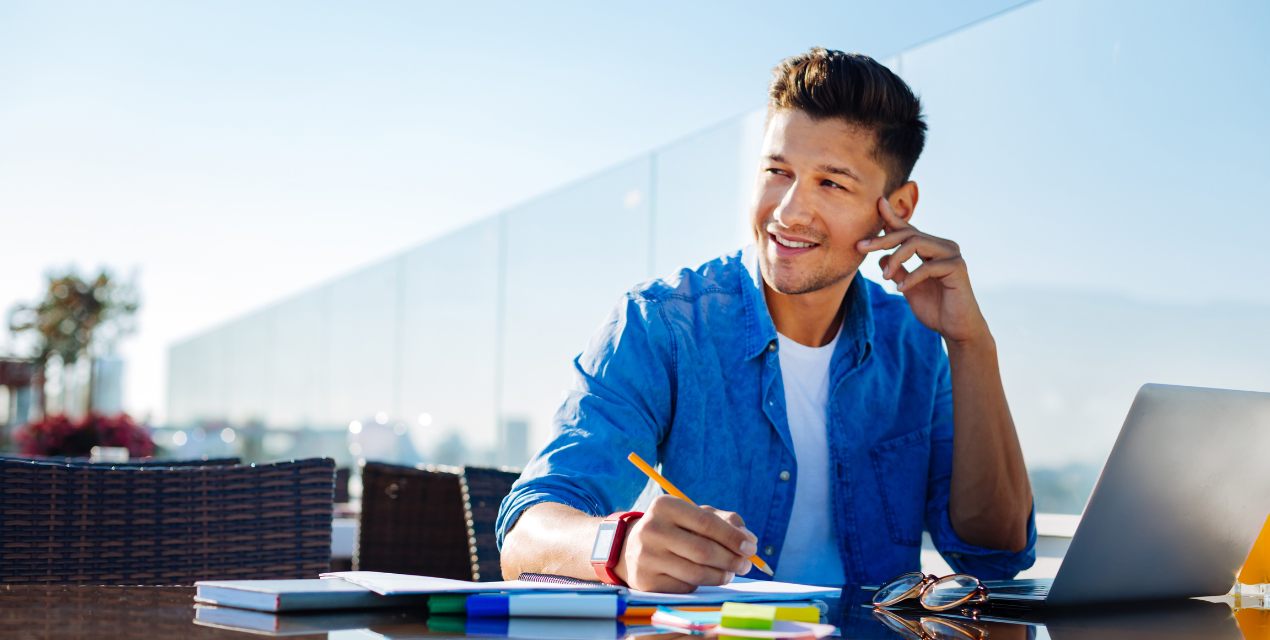 14 Best Self-Employed Jobs to Start Earning a Good Income Fast in 2023