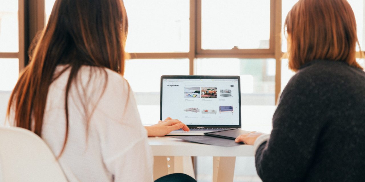 What Type of Website Should I Make for Affiliate Advertising?