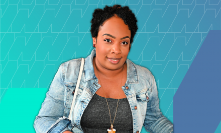 How This 40-Year-Old Earns 6 Figures/Year Testing and Reviewing Products for Moms