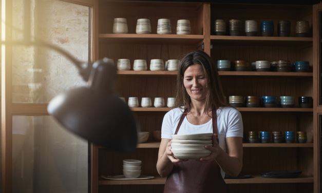 15 Handmade Items That Sell Well And You Can Make at Home in 2023