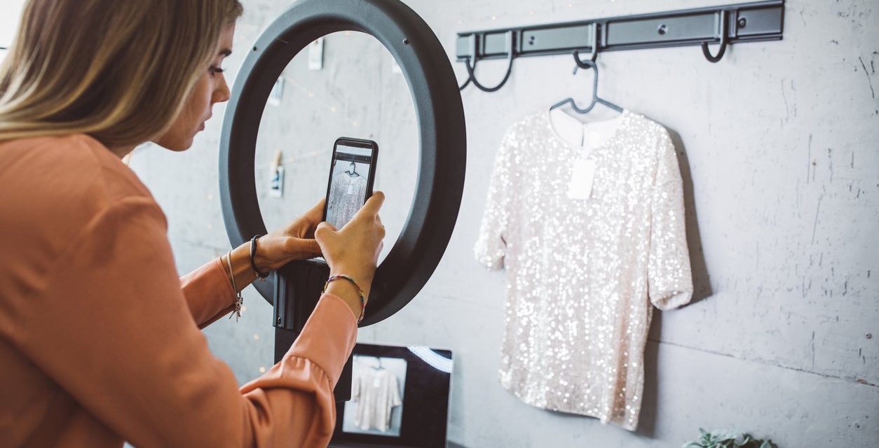 8 Sorts of eCommerce Photographs Your Retail outlet Ought to Have