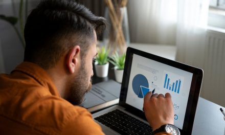 How to Build a Strong Cash Flow Strategy for Your eCommerce Business