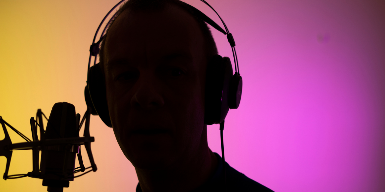 13 Best Voice-Over Websites to Help You Profit From Your Voice in 2023